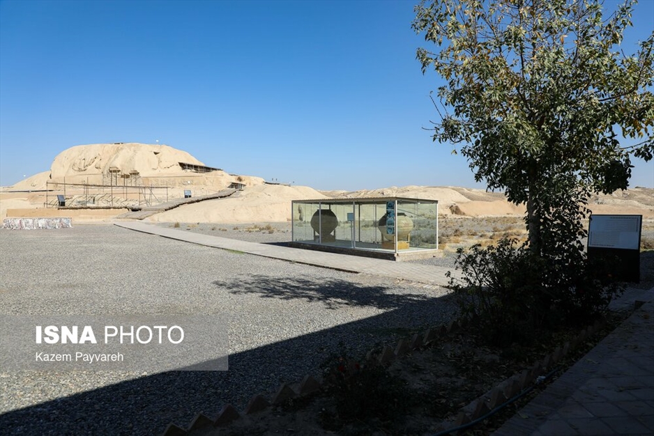 سیلک؛ مدفن راز