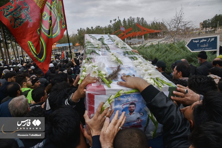 تشییع شهید مدافع وطن در بیرجند