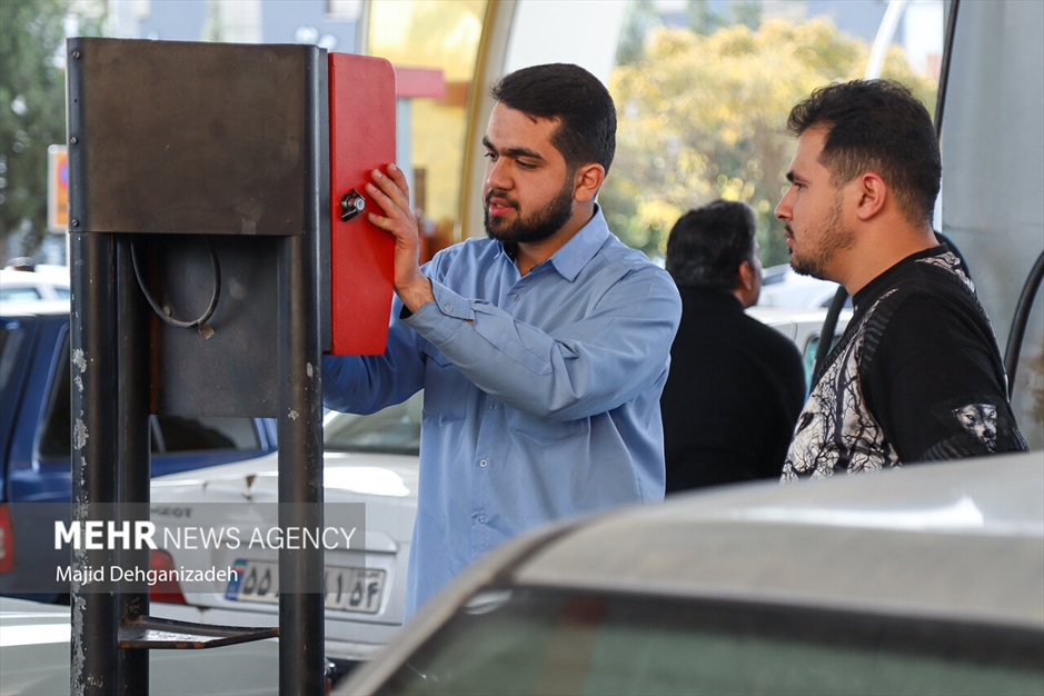 وضعیت جایگاه‌های سوخت فعال یزد