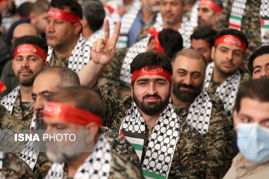 دیدار هزاران نفر از بسیجیان با رهبر معظم انقلاب