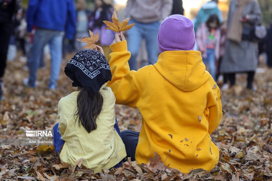 جشنواره برگریزان هگمتانه