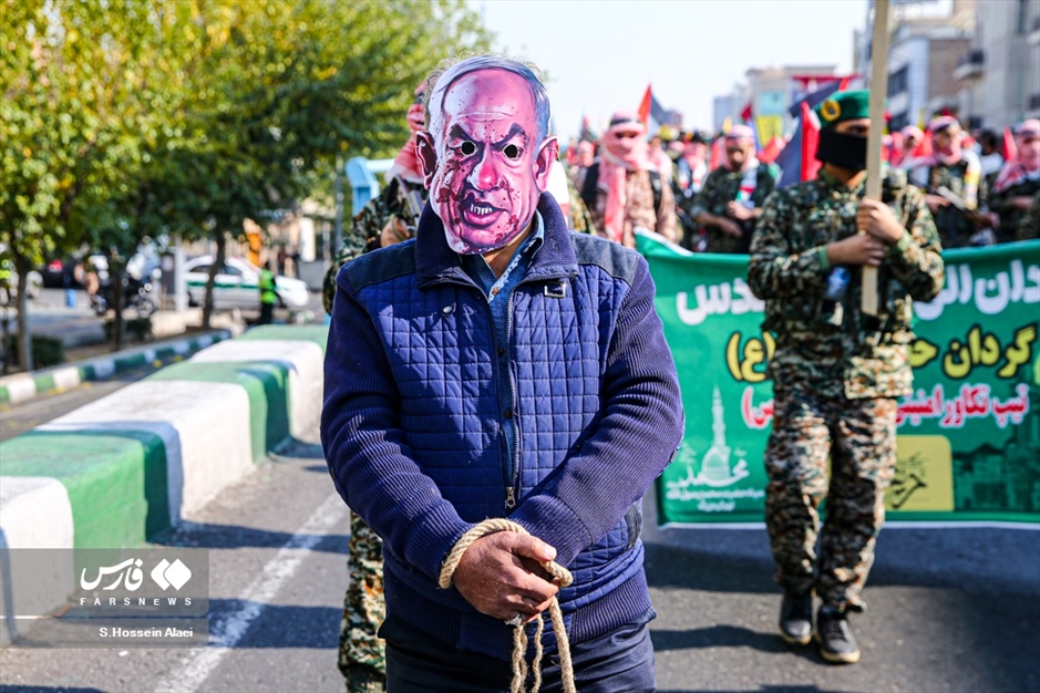 رزمایش ۵۰‌‌ هزار نفری بسیجیان در تهران