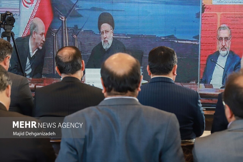 افتتاح نیروگاه ۱۰ مگاواتی «ساغند» اردکان