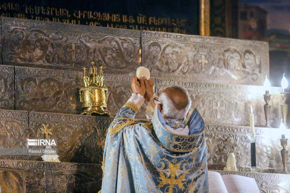 عشای ربانی در کلیسای «بیت اللحم»