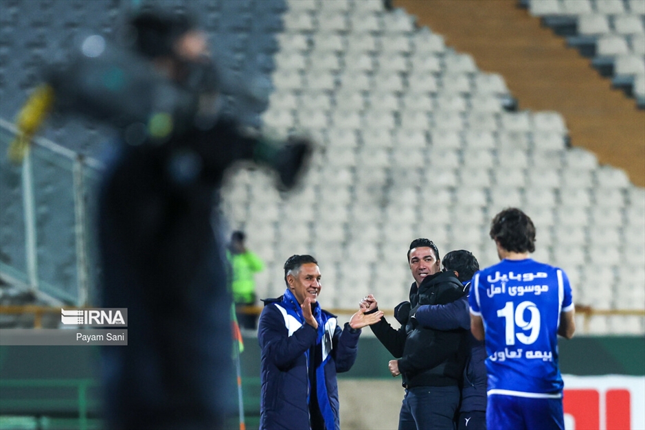 لیگ برتر فوتبال- استقلال و پیکان