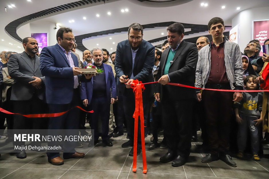 آیین افتتاحیه پردیس سینمایی «خلیج فارس» یزد