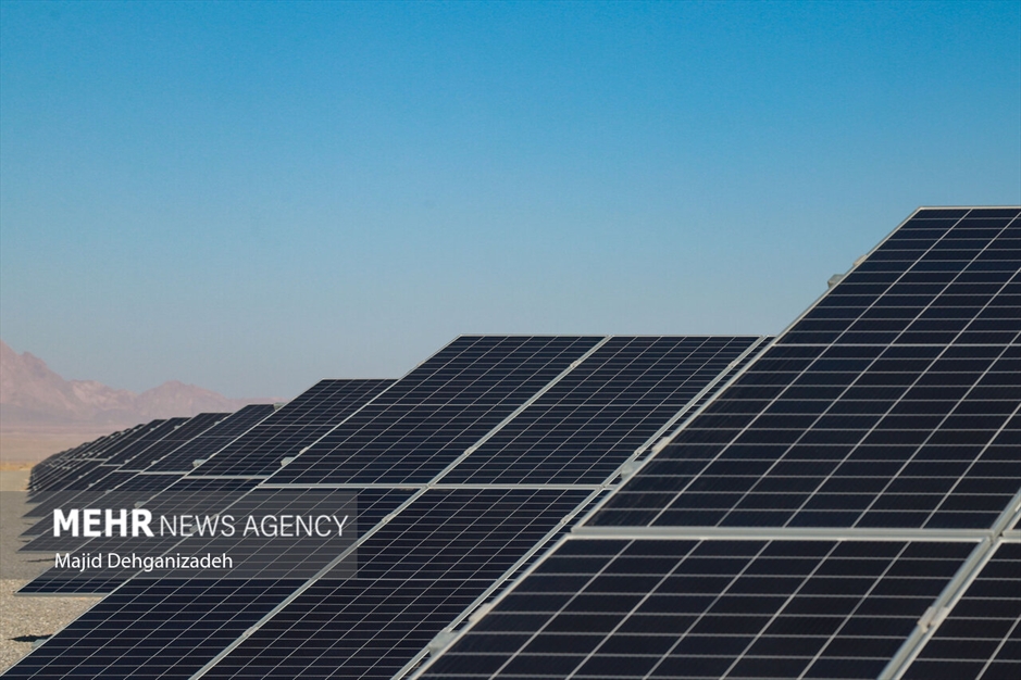 افتتاح نیروگاه ۱۰ مگاواتی «ساغند» اردکان