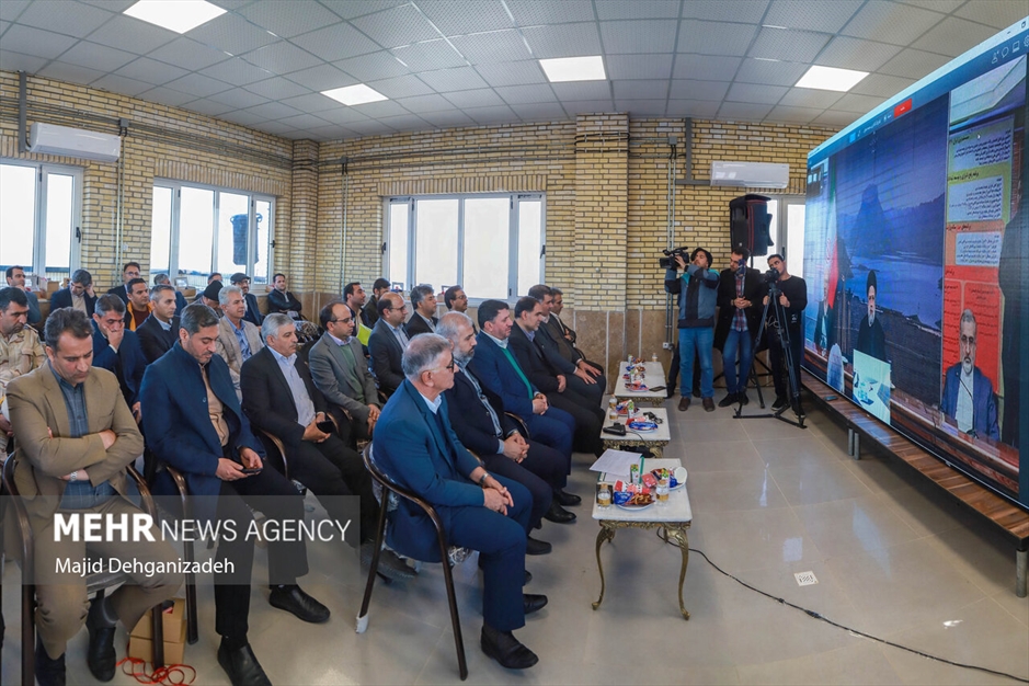 افتتاح نیروگاه ۱۰ مگاواتی «ساغند» اردکان