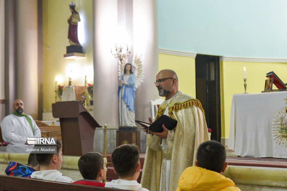 مراسم میلاد مسیح علیه‌السلام