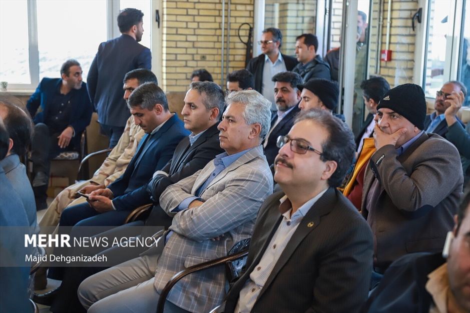 افتتاح نیروگاه ۱۰ مگاواتی «ساغند» اردکان