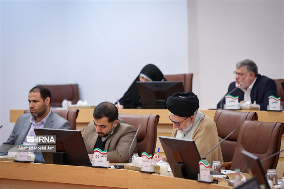 نشست مشترک هیأت دولت با استانداران