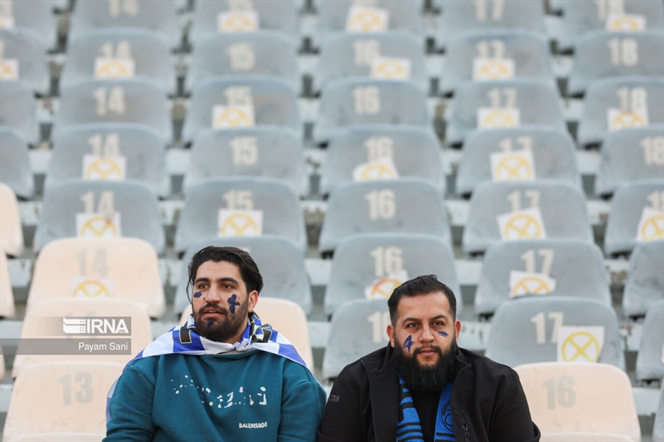 لیگ برتر فوتبال- استقلال و پیکان