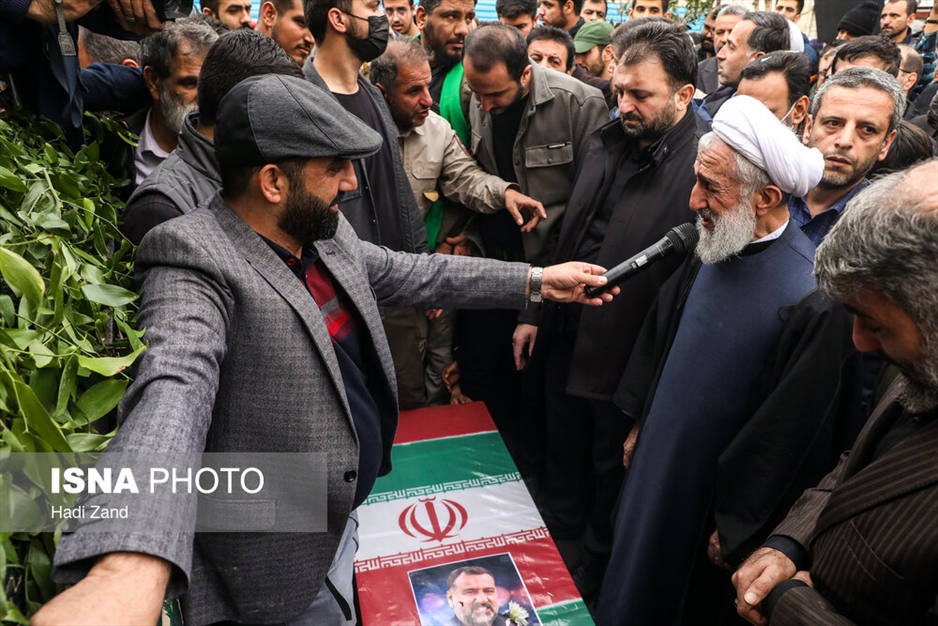 تشییع پیکر شهید سیدرضی موسوی در میدان امام حسین علیه‌السلام