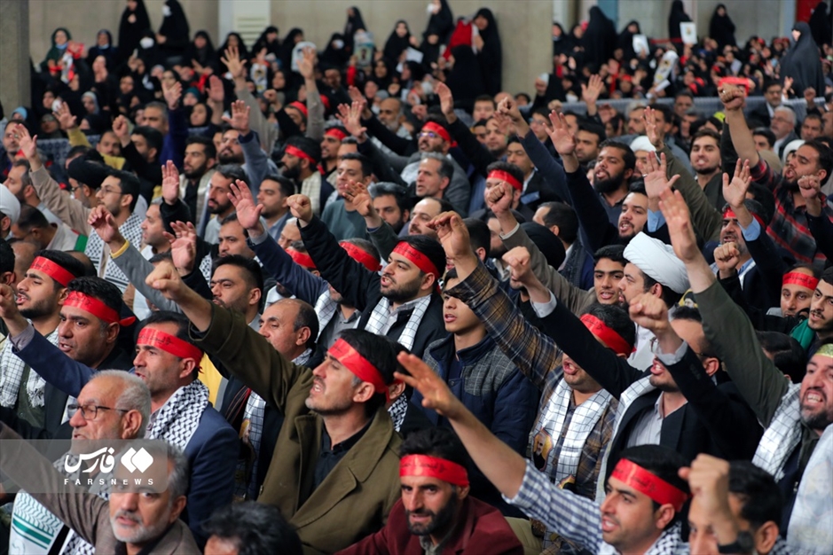 دیدار مردم «کرمان و خوزستان» با رهبر انقلاب