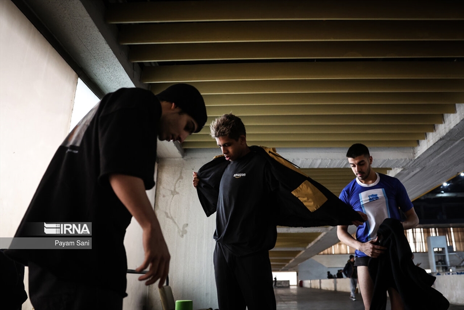 مرحله نخست لیگ شنا