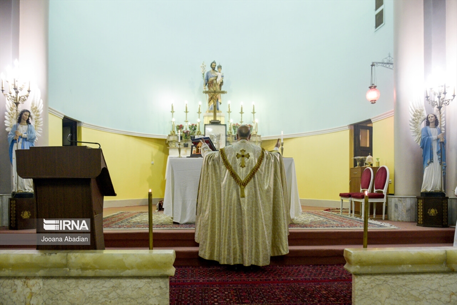 مراسم میلاد مسیح علیه‌السلام