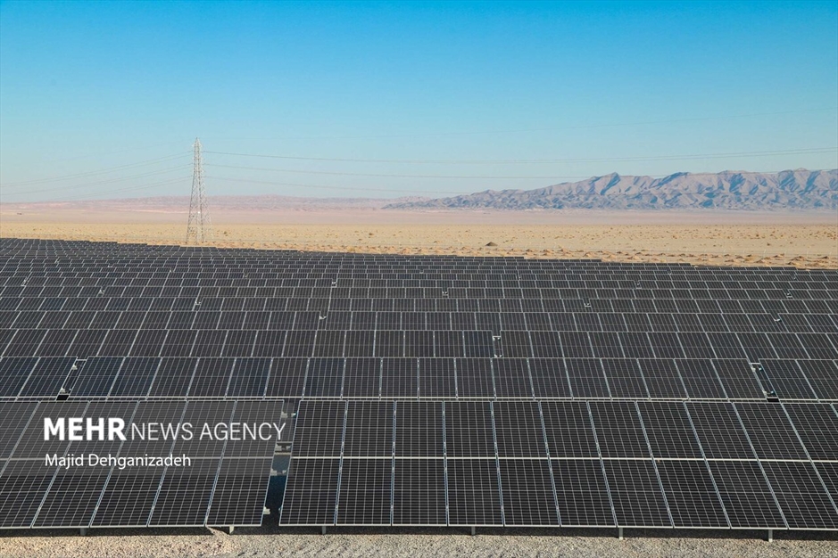 افتتاح نیروگاه ۱۰ مگاواتی «ساغند» اردکان