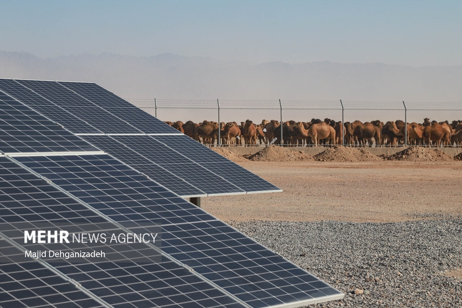 افتتاح نیروگاه ۱۰ مگاواتی «ساغند» اردکان