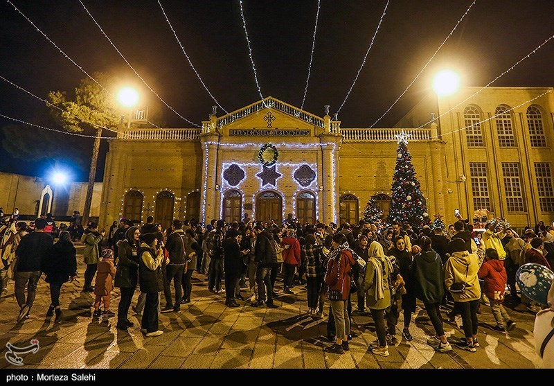 حال و هوای کلیسای وانک در آستانه سال نو میلادی