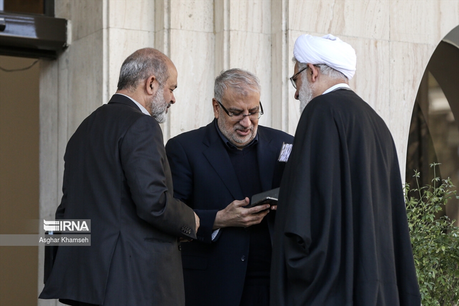 اعضای هیأت دولت در جمع خبرنگاران- ۶ دی ۱۴۰۲