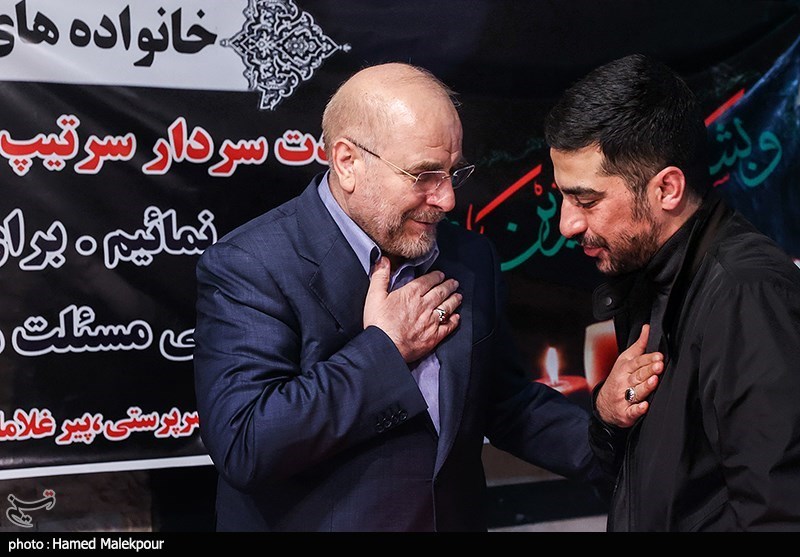 حضور رئیس مجلس در منزل سردار شهید سیدرضی موسوی