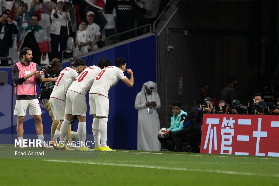 دیدار تیم‌های ایران و امارات