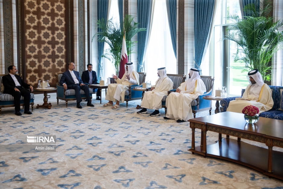 دیدار وزیر امور خارجه با امیر قطر