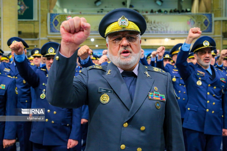 دیدار جمعی از فرماندهان نیروی هوایی ارتش با رهبر انقلاب