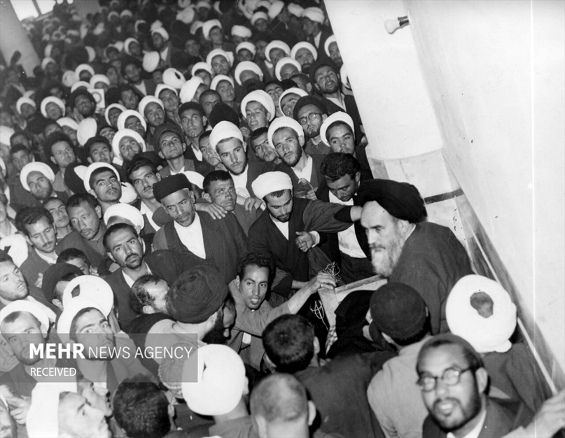 خمینیِ بت شکن