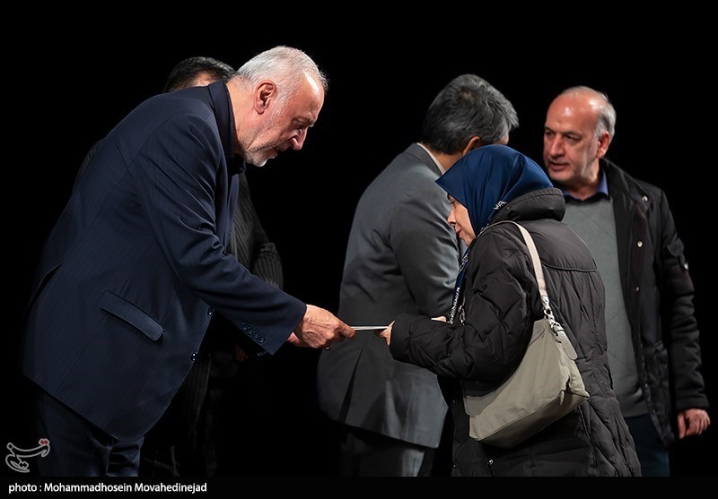 یادواره شهدای بچه محله های آقا