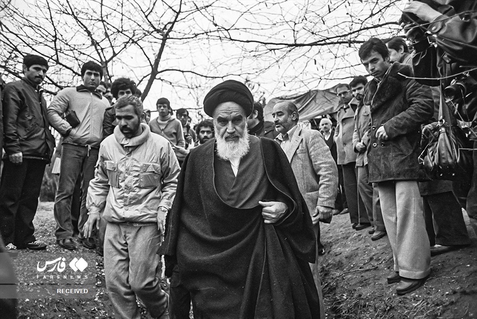 حضرت آیت الله العظمی سید روح الله الموسوی الخمینی(ره)