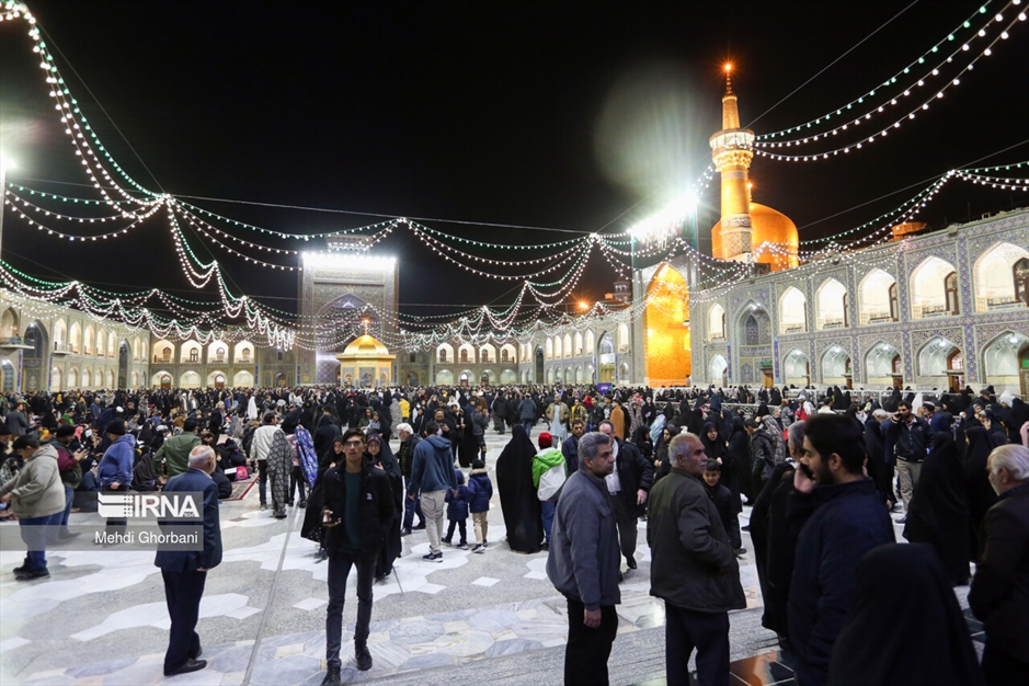 حرم رضوی در شب میلاد امام جواد علیه‌السلام