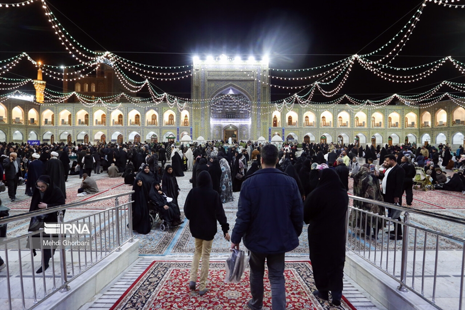 حرم رضوی در شب میلاد امام جواد علیه‌السلام