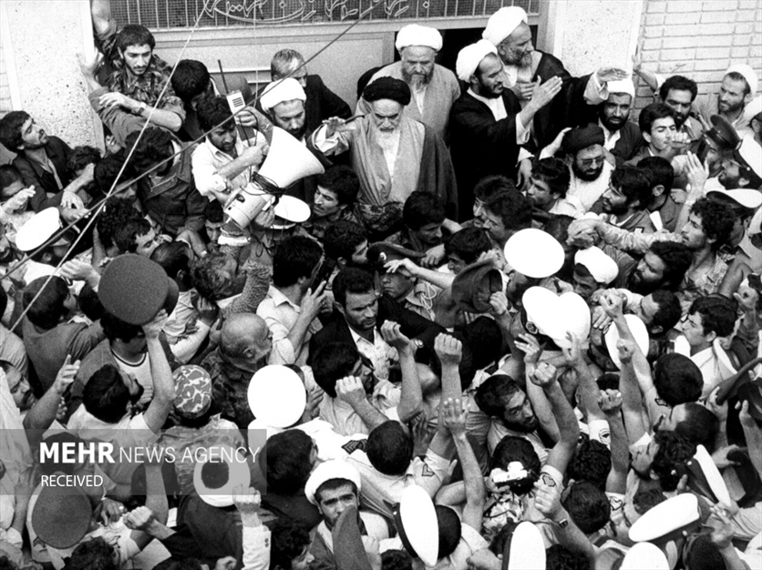 خمینیِ بت شکن