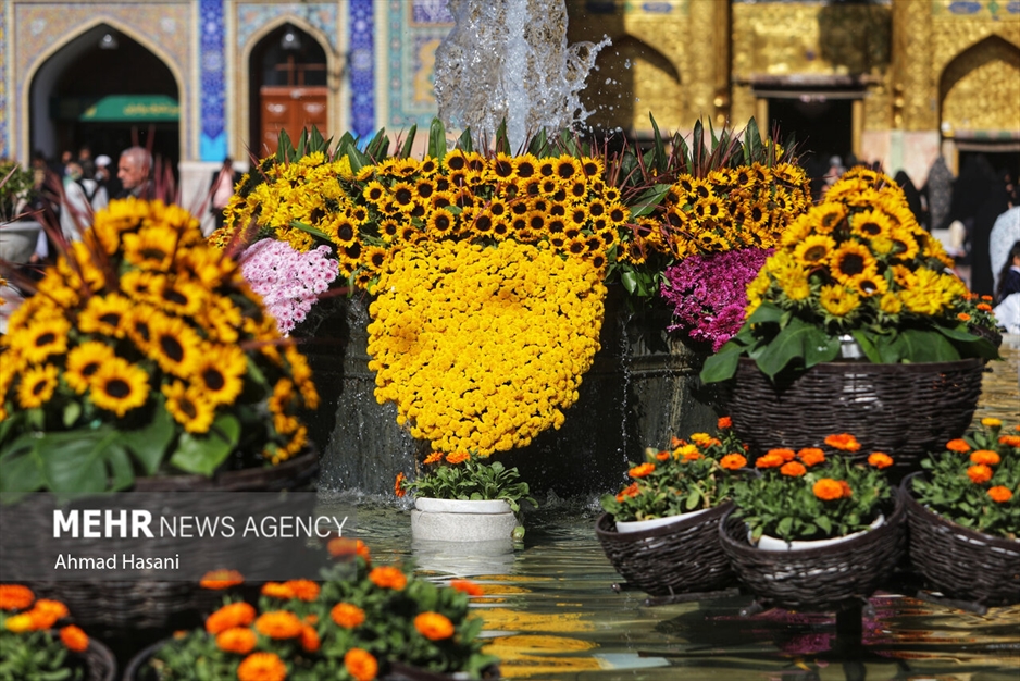 حرم مطهر رضوی در روز میلاد قمر بنی‌هاشم (ع)