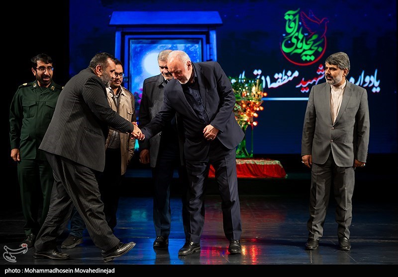 یادواره شهدای بچه محله های آقا