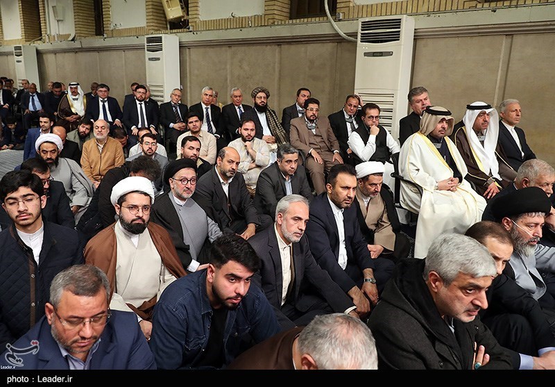  دیدار مسئولان نظام و سفرای کشورهای اسلامی با رهبر معظم انقلاب 
