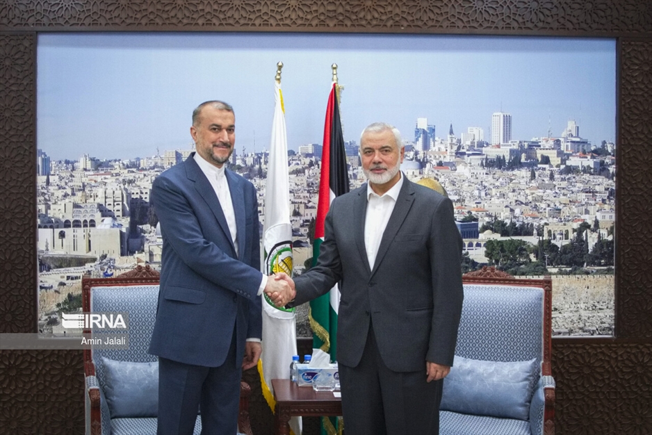 دیدار وزیر امور خارجه با امیر قطر