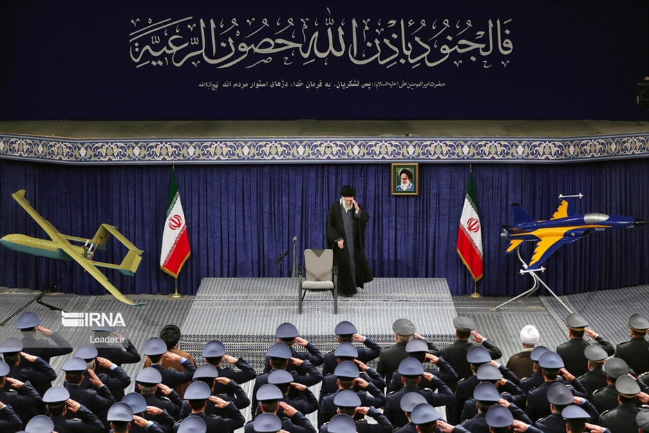 دیدار جمعی از فرماندهان نیروی هوایی ارتش با رهبر انقلاب