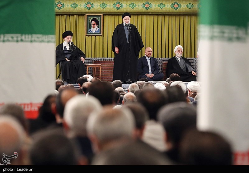  دیدار مسئولان نظام و سفرای کشورهای اسلامی با رهبر معظم انقلاب 