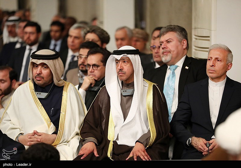  دیدار مسئولان نظام و سفرای کشورهای اسلامی با رهبر معظم انقلاب 