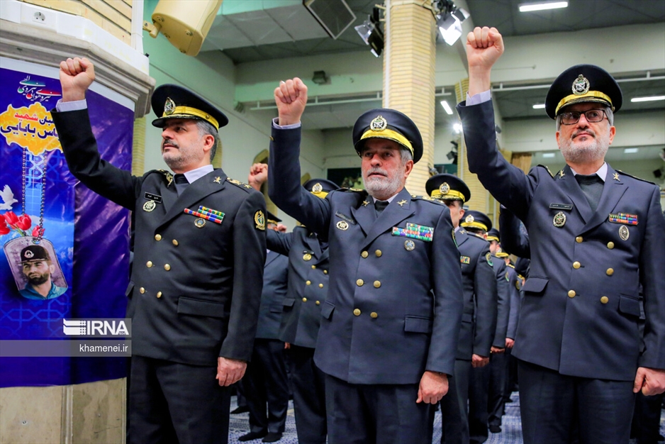 دیدار جمعی از فرماندهان نیروی هوایی ارتش با رهبر انقلاب