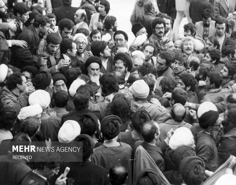 خمینیِ بت شکن