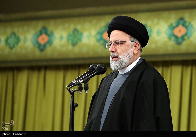  دیدار مسئولان نظام و سفرای کشورهای اسلامی با رهبر معظم انقلاب 