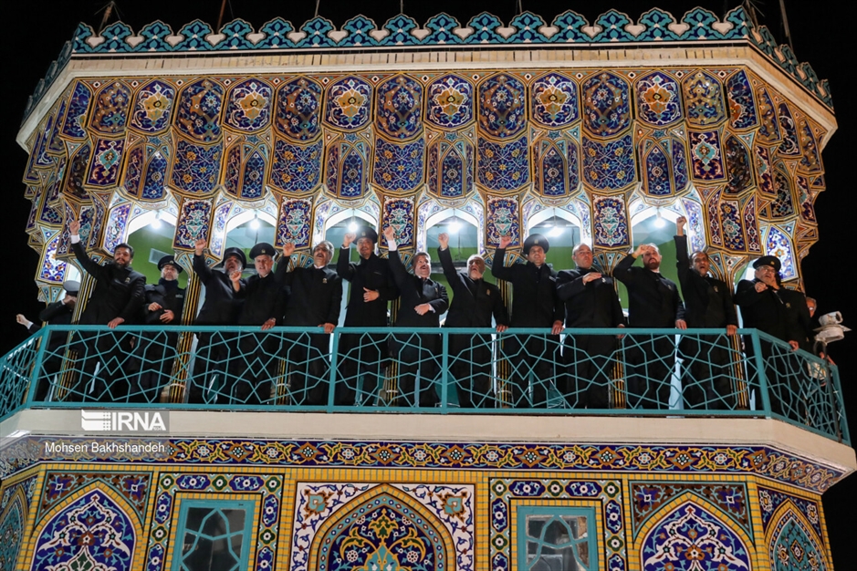 طنین نوای الله اکبر از گلدسته های حرم رضوی