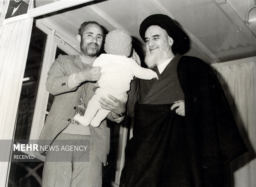 خمینیِ بت شکن