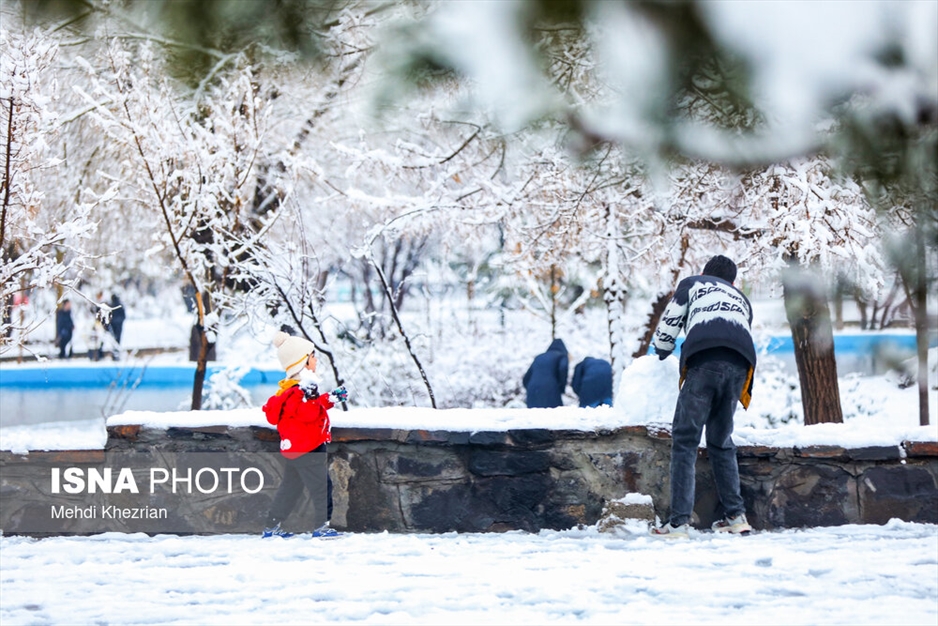 بارش شدید برف در همدان