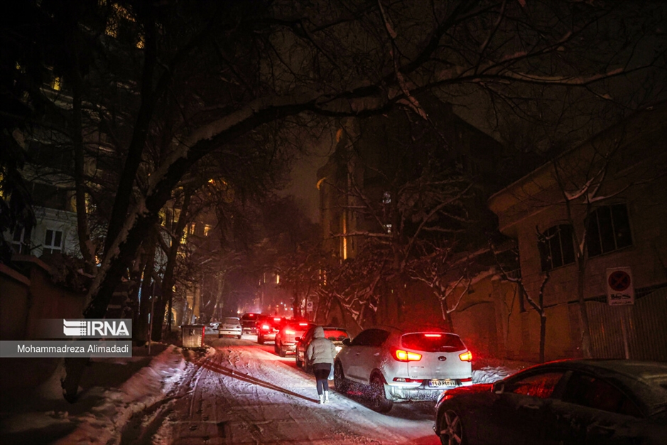 بارش برف در شمال تهران