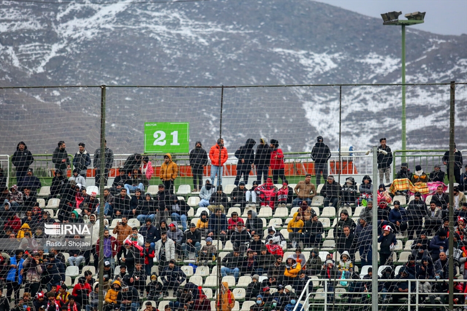 لیگ برتر فوتبال- ذوب آهن و پرسپولیس