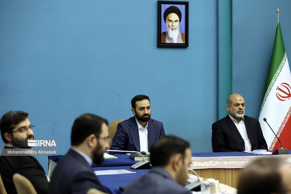 جلسه شورای عالی نوجوانان و جوانان